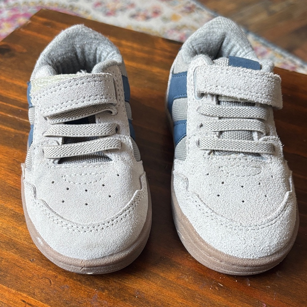 Cat & Jack Gray and Navy Kids Sneakers